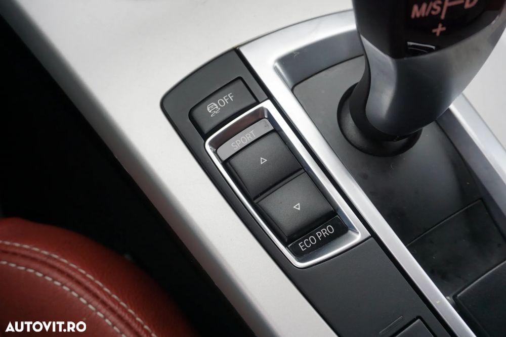 BMW X3 xDrive20d Aut. - 12