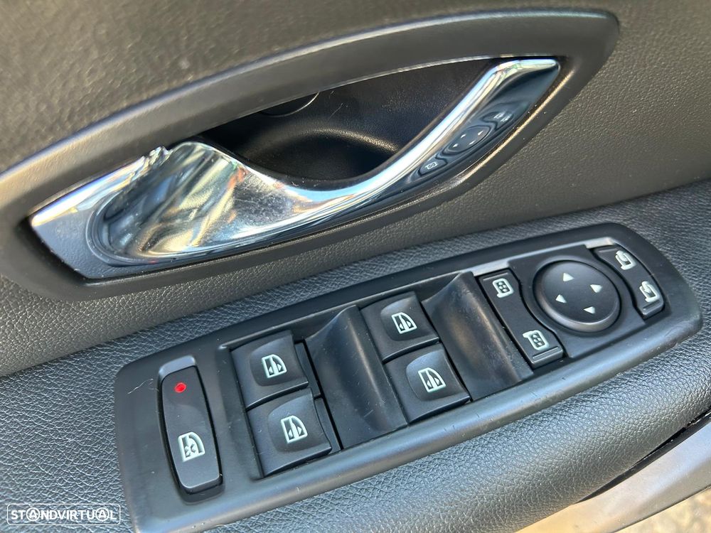 Renault Mégane Sport Tourer 1.4 TCE Dynamique S - 10