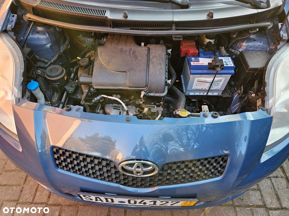 Toyota Yaris 1.0 Luna A/C - 32