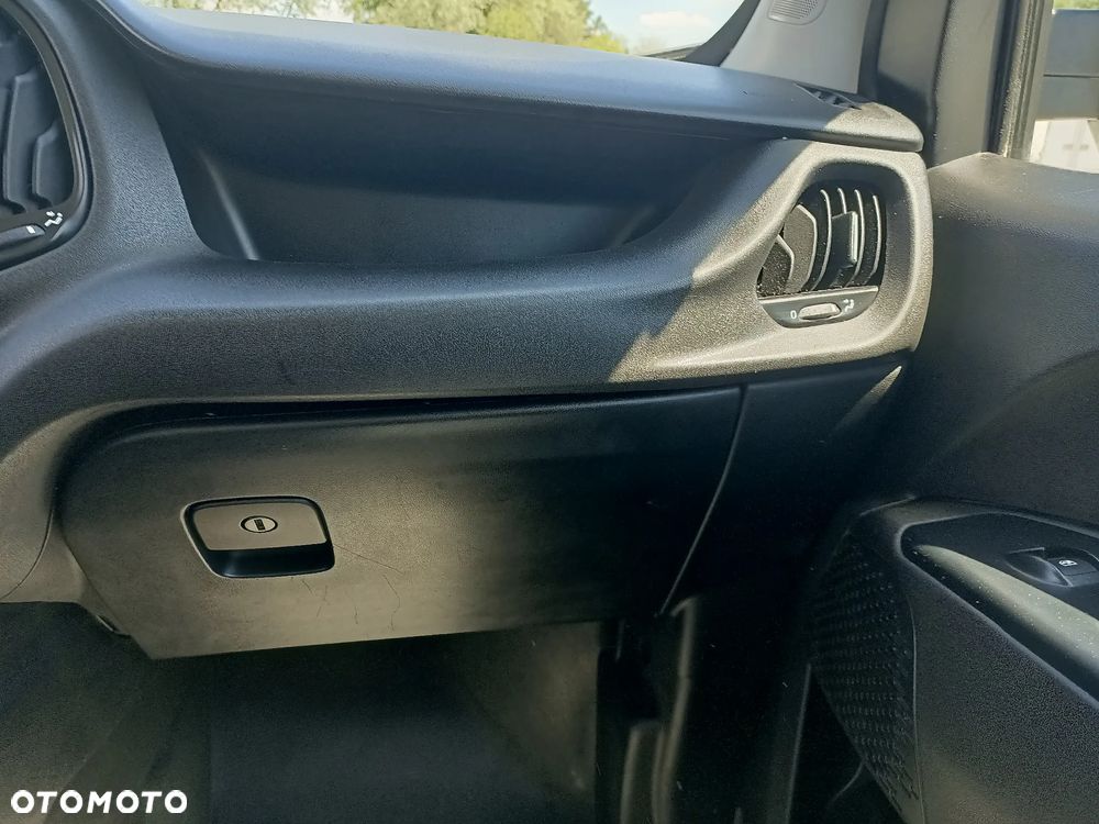 Fiat Doblo Chłodnia 95 KM 2 zasilania chłodni Niski Przebieg - 18