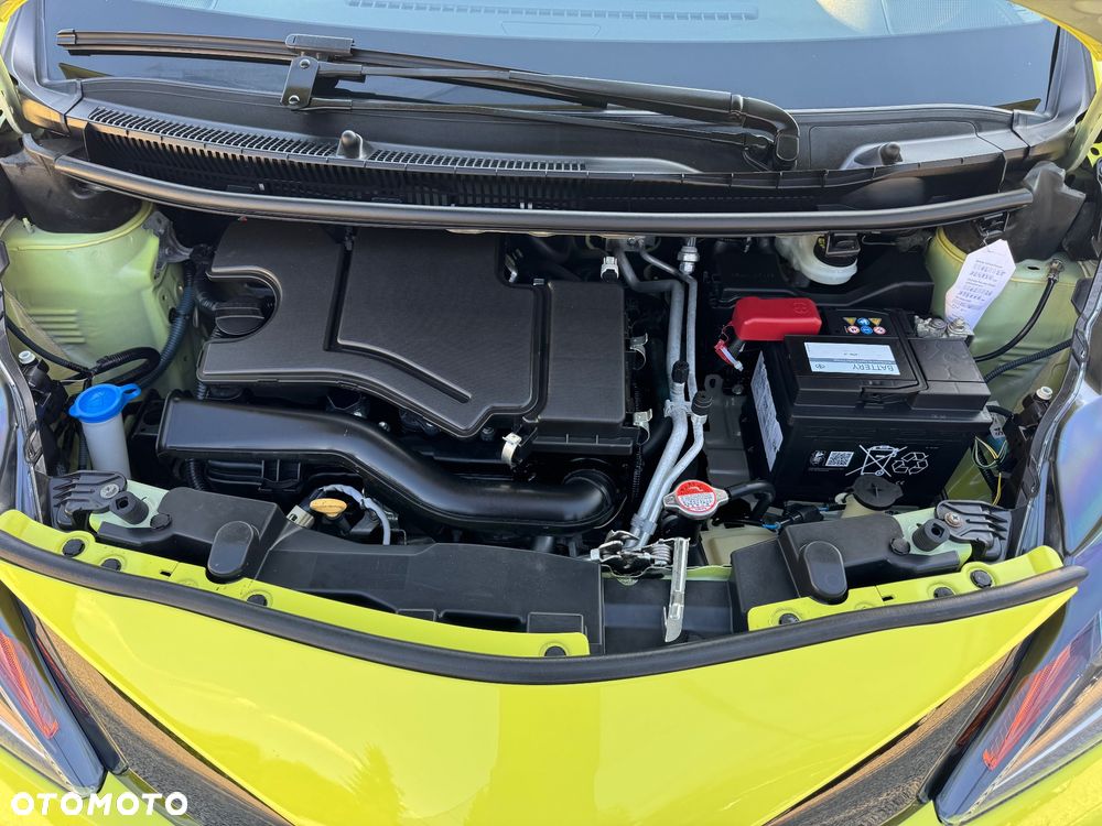 Toyota Aygo x mit x-business Paket - 39