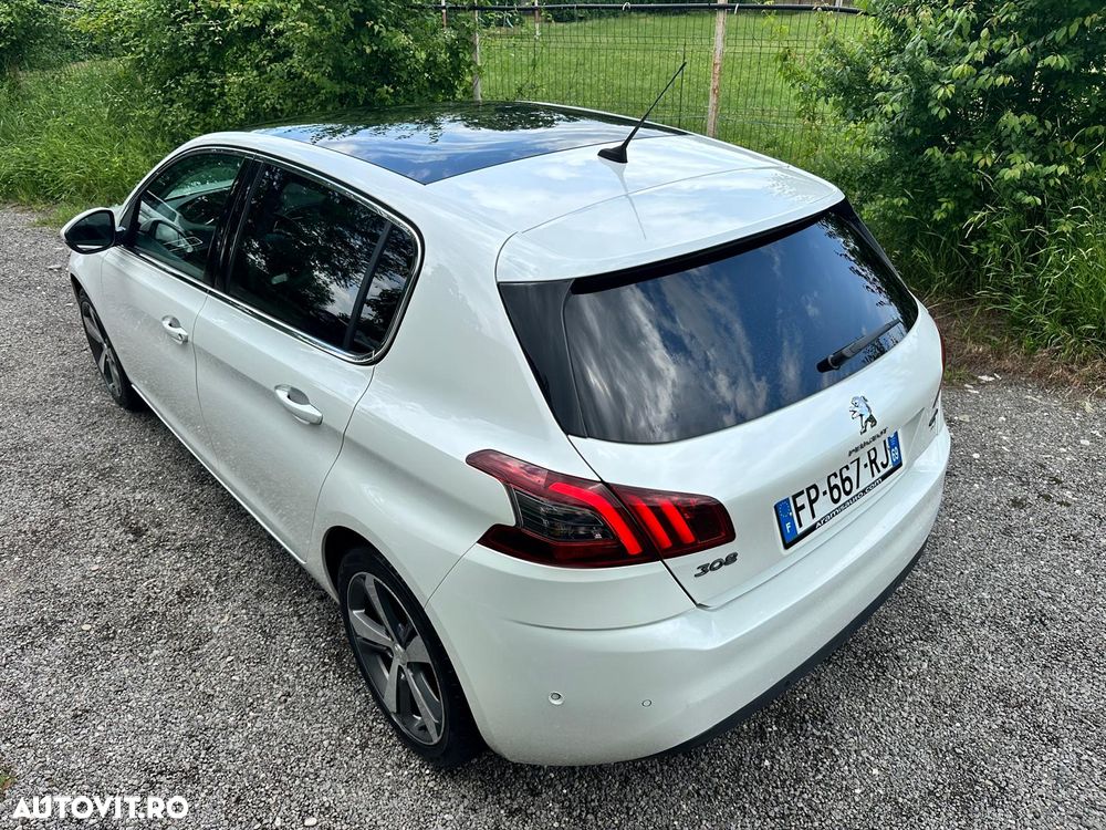 Peugeot 308 1.2L PureTech S&S EAT8 Allure - 8