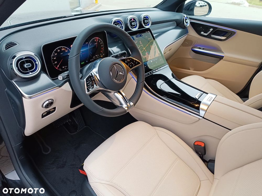 Mercedes-Benz GLC - 4