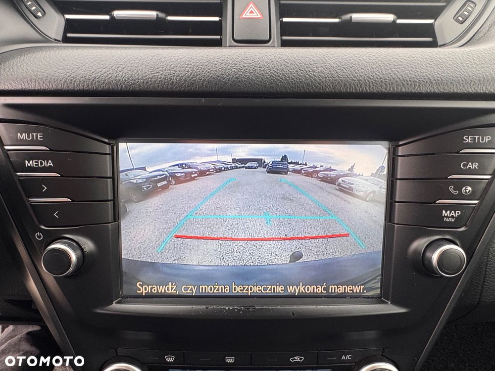 Toyota Avensis Touring Sports 1.6 D-4D Comfort - 28