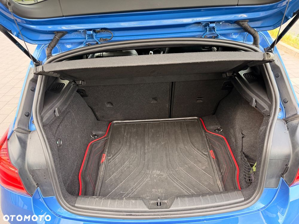 BMW Seria 1 120i GPF M Sport Shadow - 13