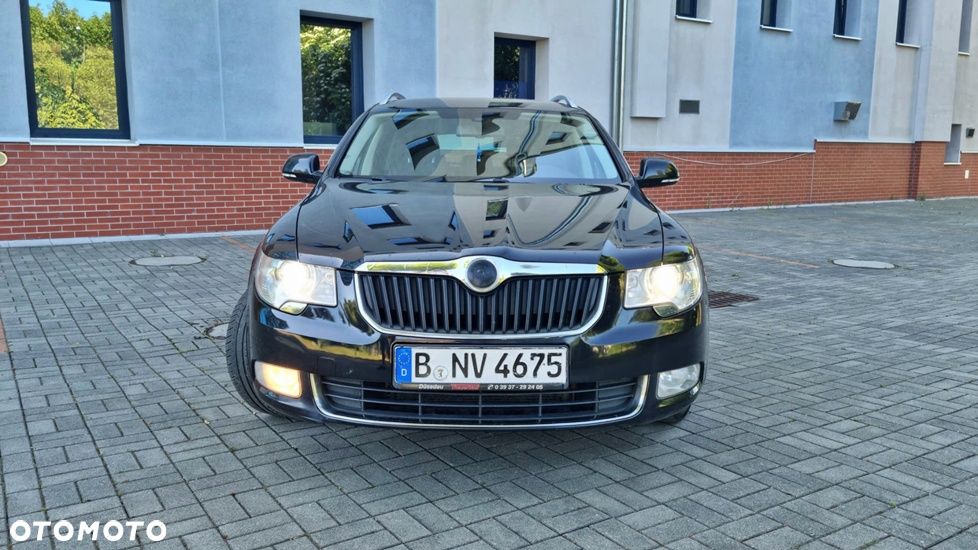 Skoda Superb 2.0 TDI Green tec DSG Exclusive - 5