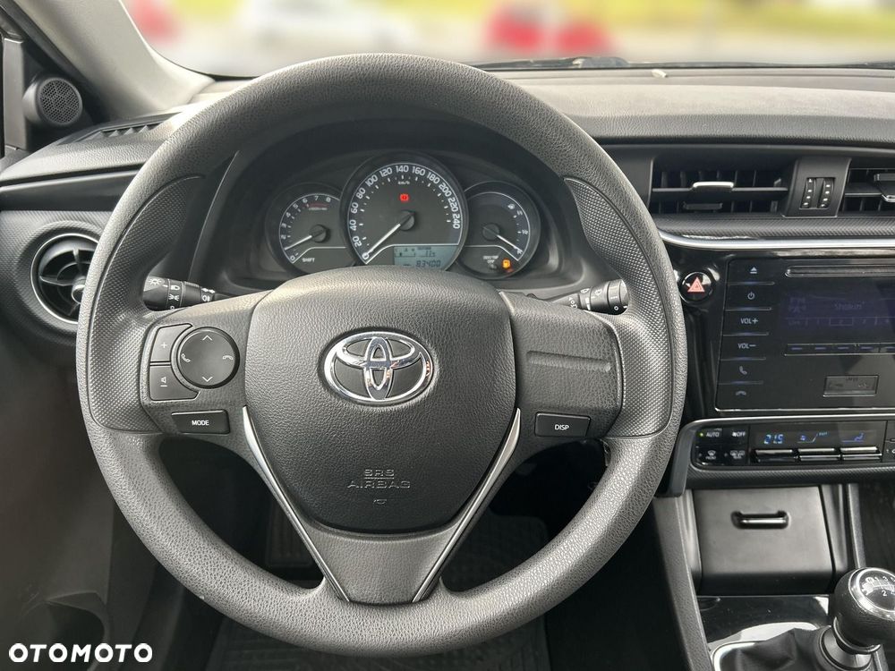 Toyota Auris 1.33 VVT-i Active - 13