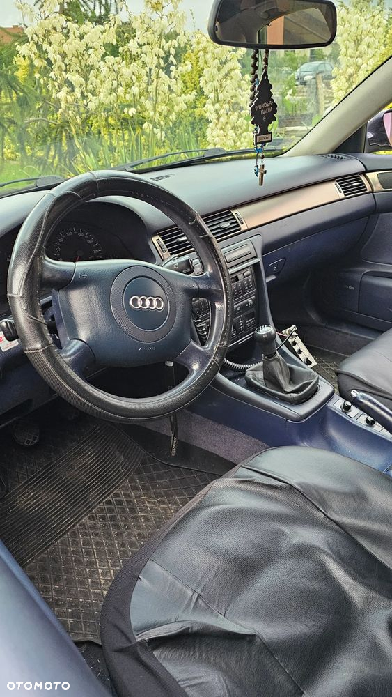 Audi A6 1.9 TDI - 2
