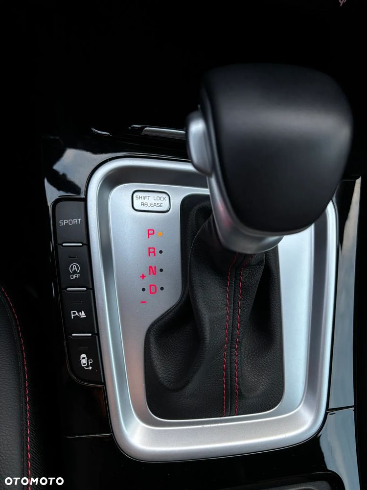 Kia ProCeed 1.6 T-GDI DCT7 OPF GT - 18