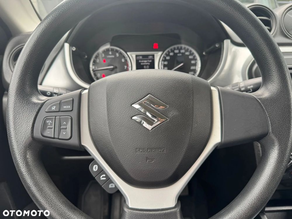Suzuki Vitara 1.6 Comfort 2WD - 9