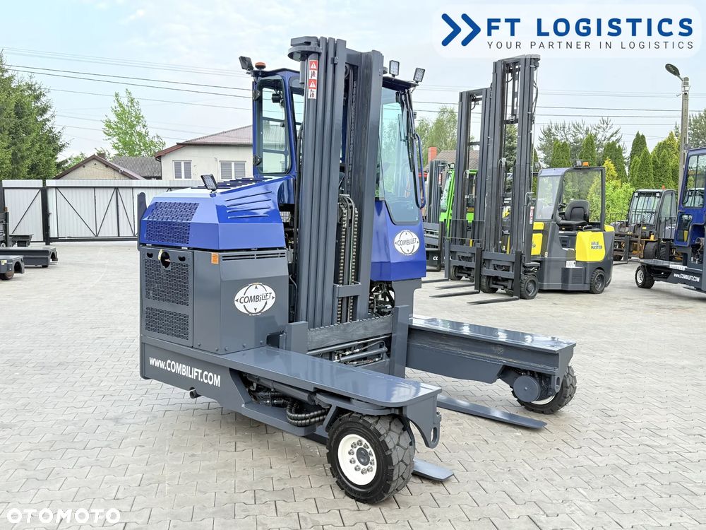 Combilift WÓZEK CZTEROKIERUNKOWY - WIELOKIERUNKOWY | COMBILIFT C4000S | GAS | TRIPLEX 5550MM | POZYCJONER WIDEŁ | WOLNY SKOK | NOWE OPONY | PO SERWISIE | STAN IDEALNY | Szeroka oferta wózków czterokierunkowych i bocznych, dopasowanych do różnorodnych potrzeb i zastosowań - 5