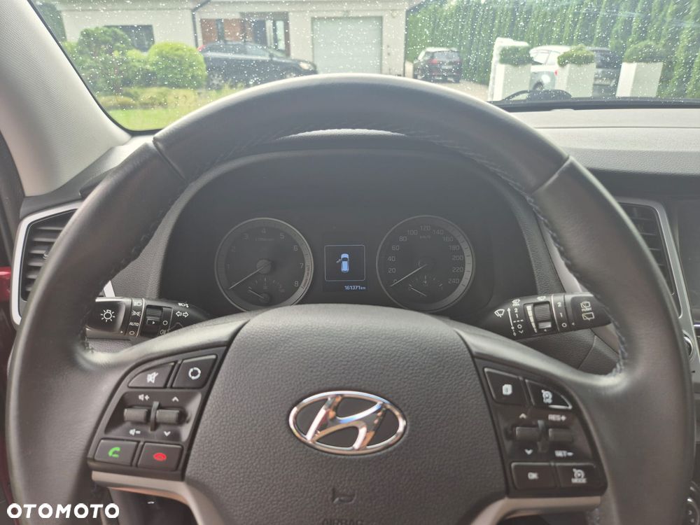 Hyundai Tucson blue 1.6 GDi 2WD Navi - 17