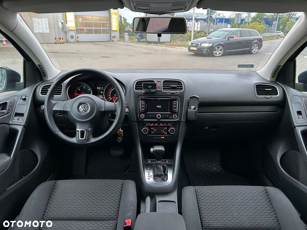 Volkswagen Golf 1.6 TDI Highline DSG - 19