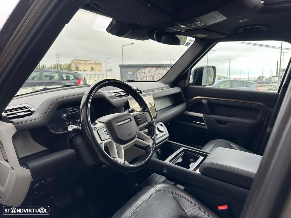 Land Rover Defender 2.0 P400e 110 AWD - 6