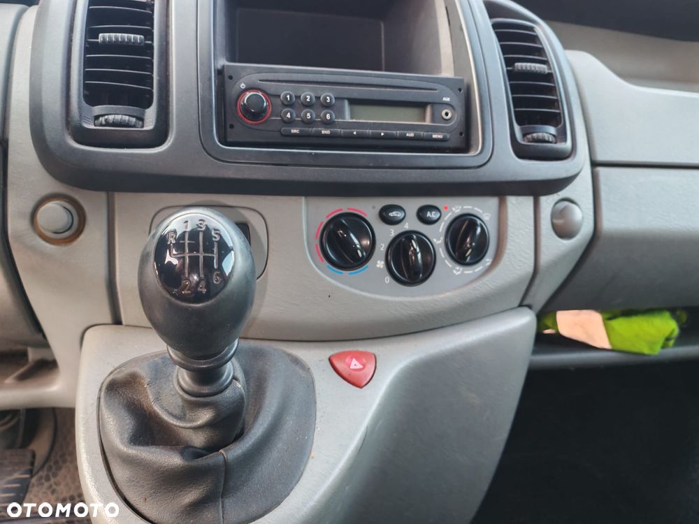 Renault Trafic - 6