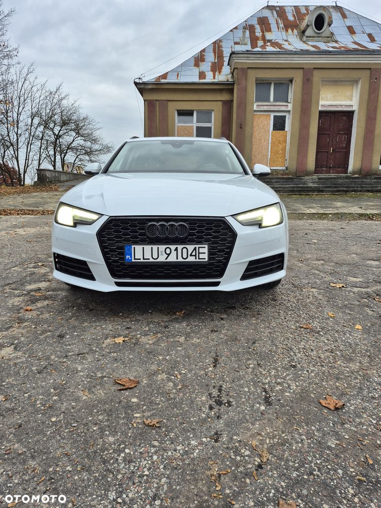 Audi A4 Avant 2.0 TDI S tronic - 4