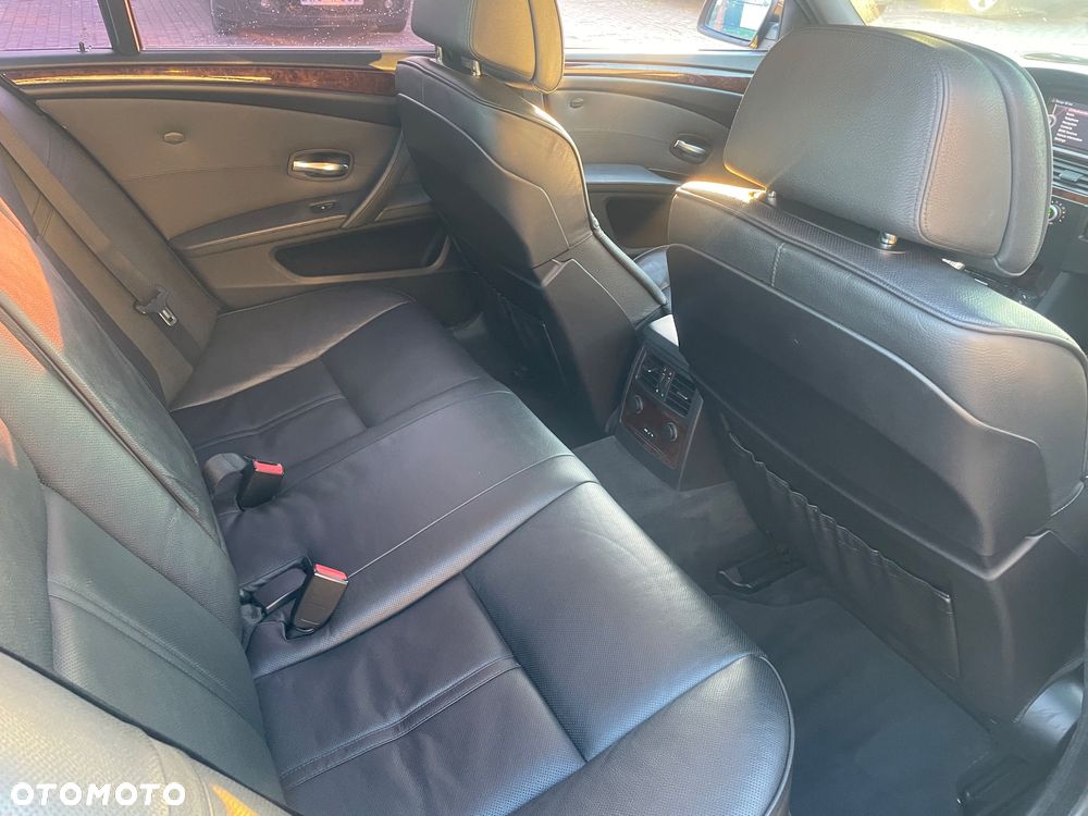 BMW Seria 5 535d Edition Exclusive - 22