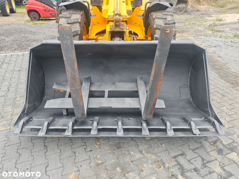 JCB TM300 - 6