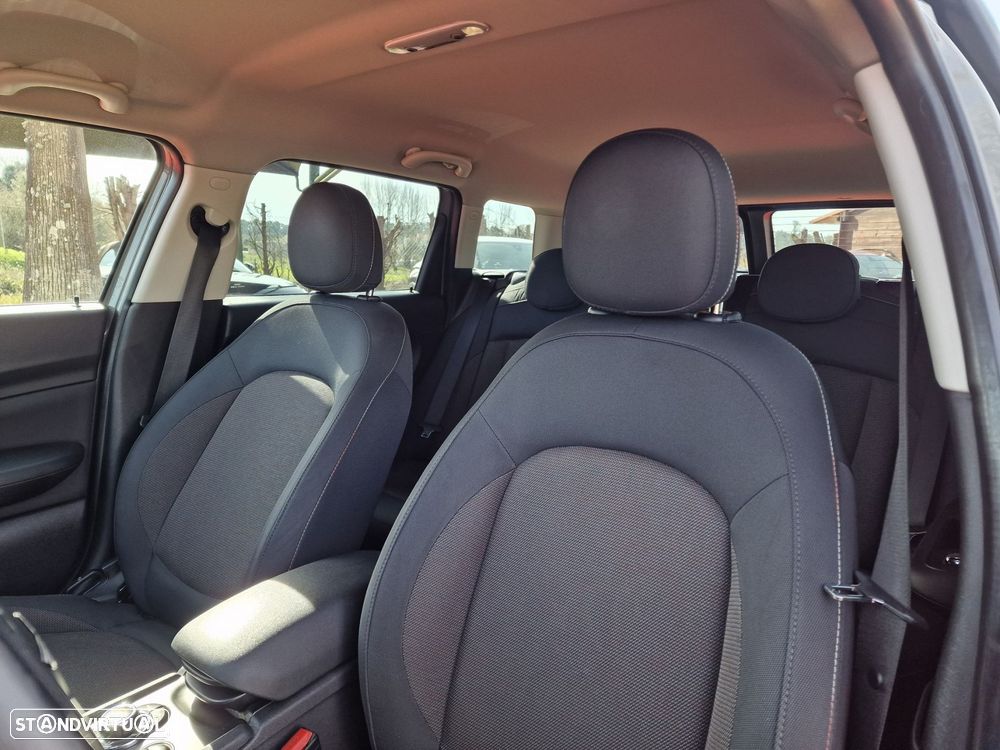 MINI Clubman One D - 10