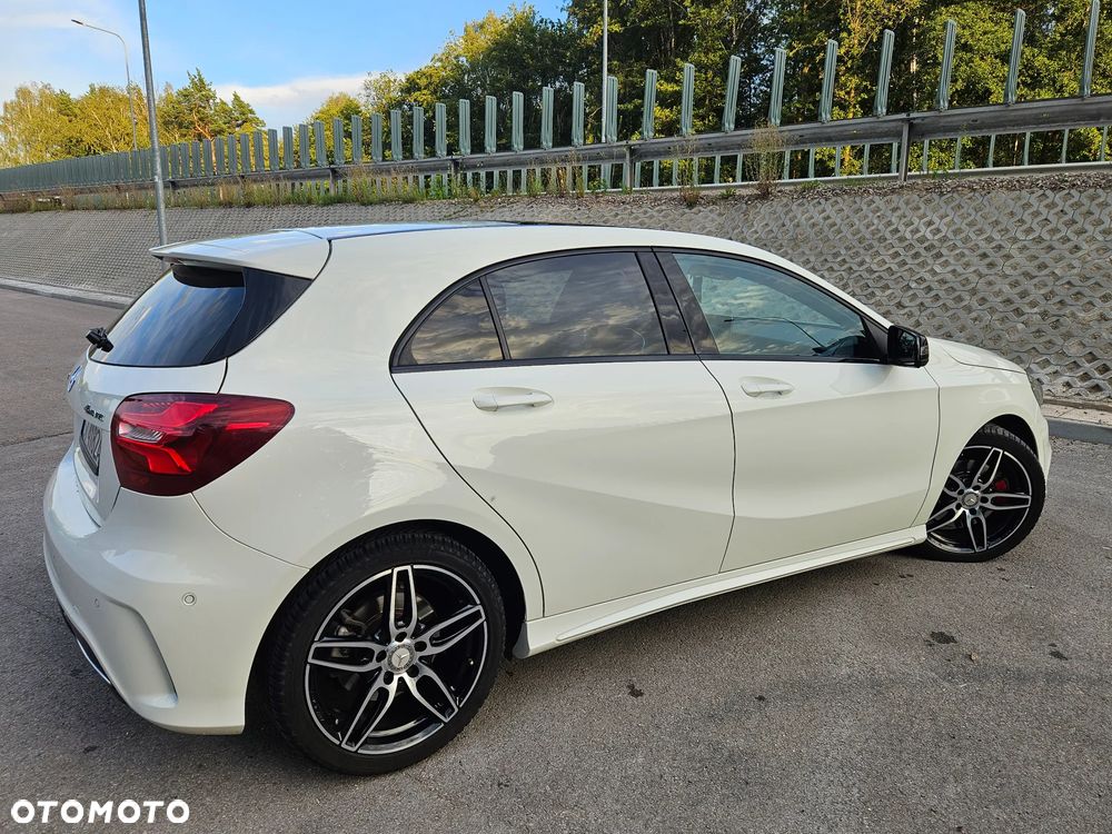 Mercedes-Benz Klasa A 220 4-Matic AMG Line - 9