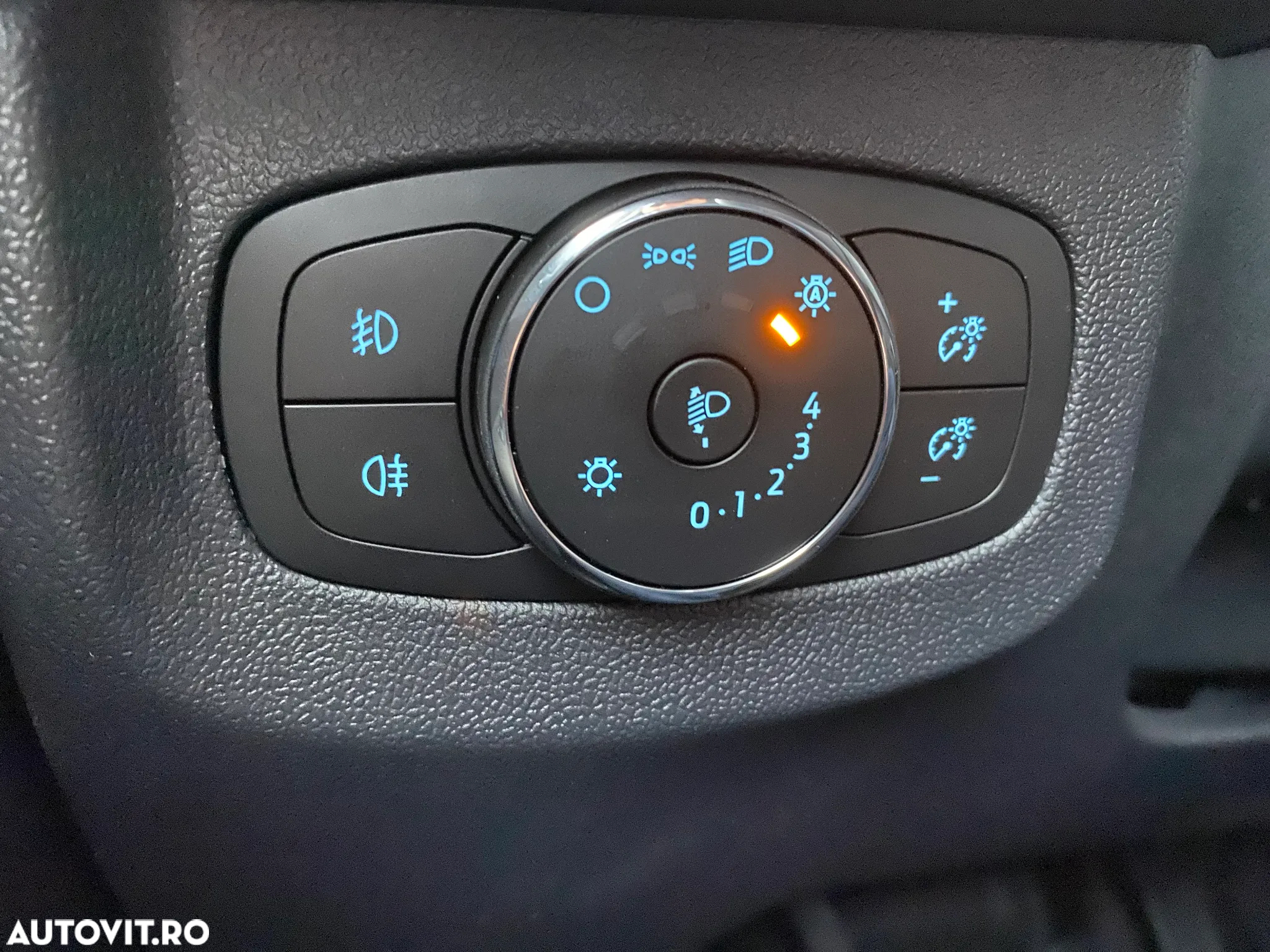 Ford Transit Courier Van Trend - 25