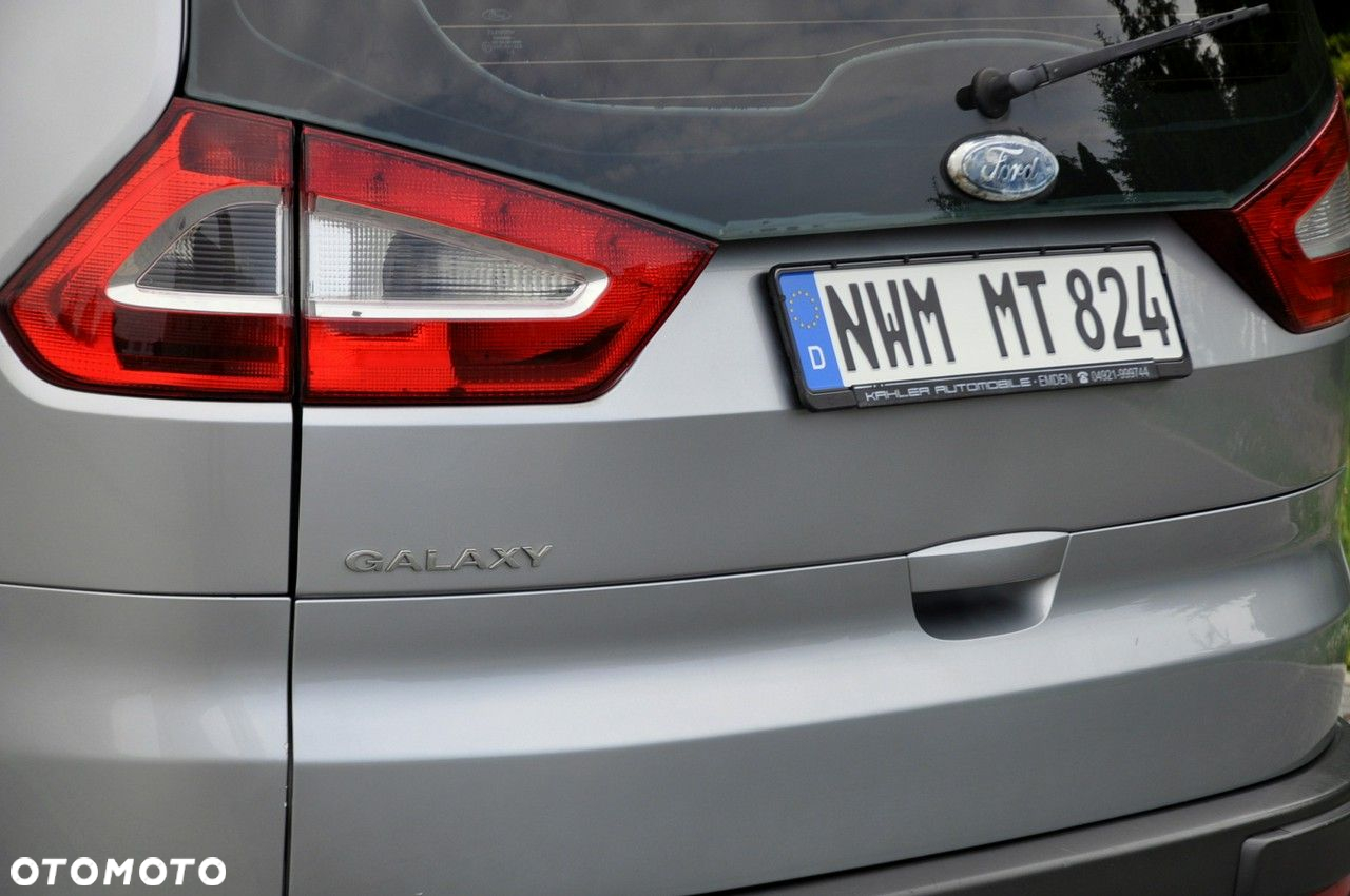Ford Galaxy - 16