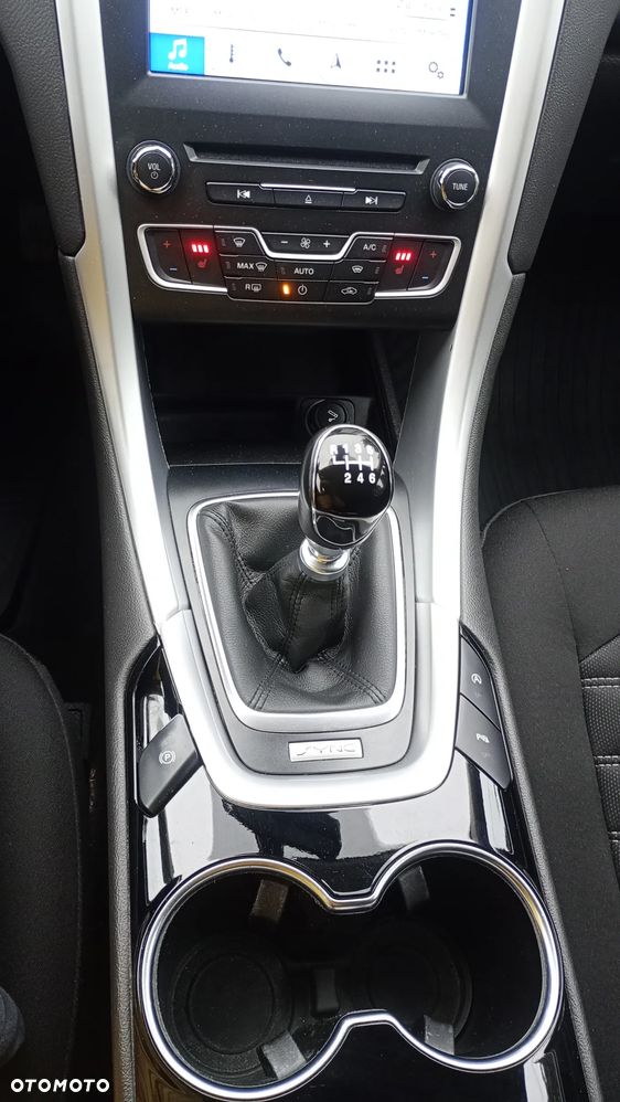 Ford Mondeo 2.0 TDCi ECOnetic Start-Stopp Trend - 28