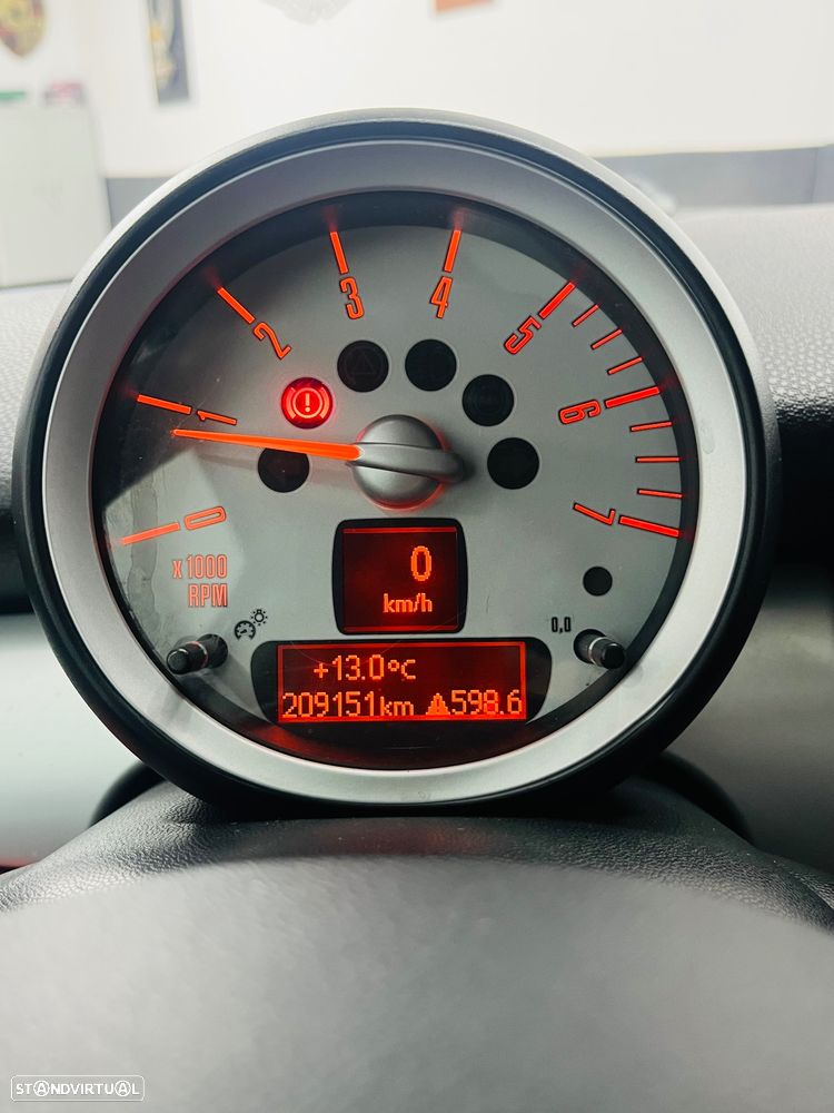 MINI 3 Portas Cooper D - 36