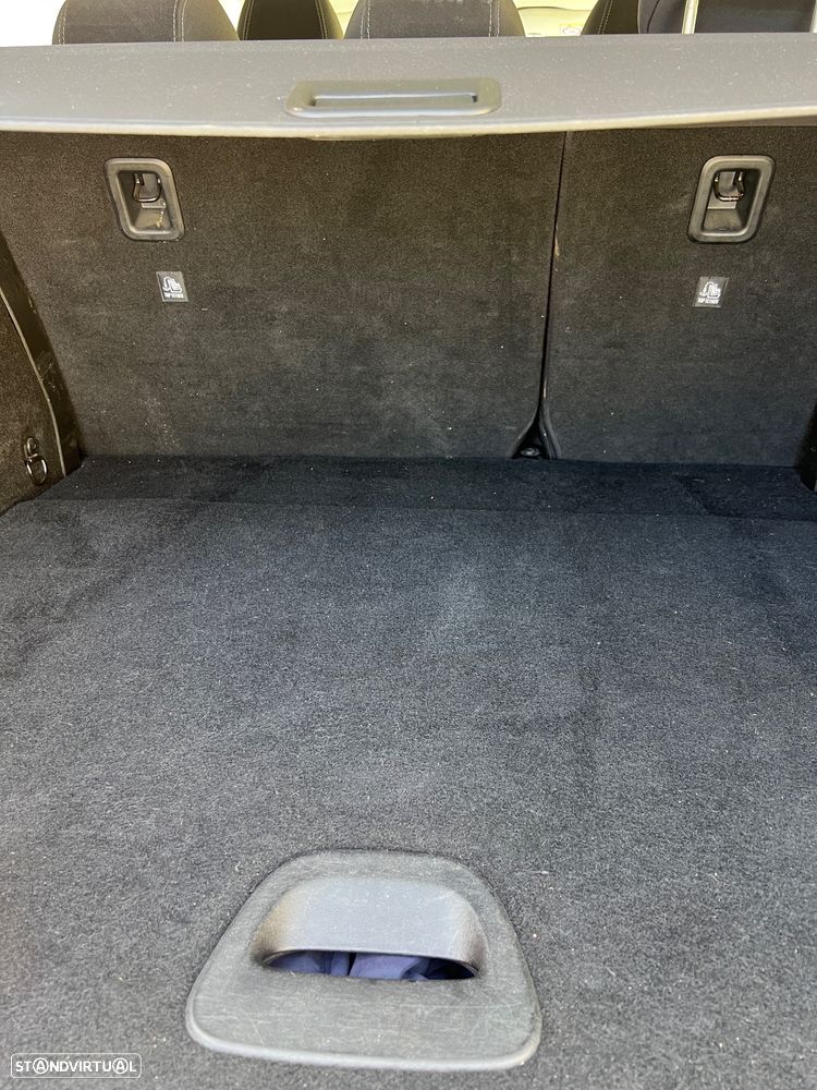 Fiat Tipo Station Wagon 1.3 M-Jet Lounge Tech J17 - 22