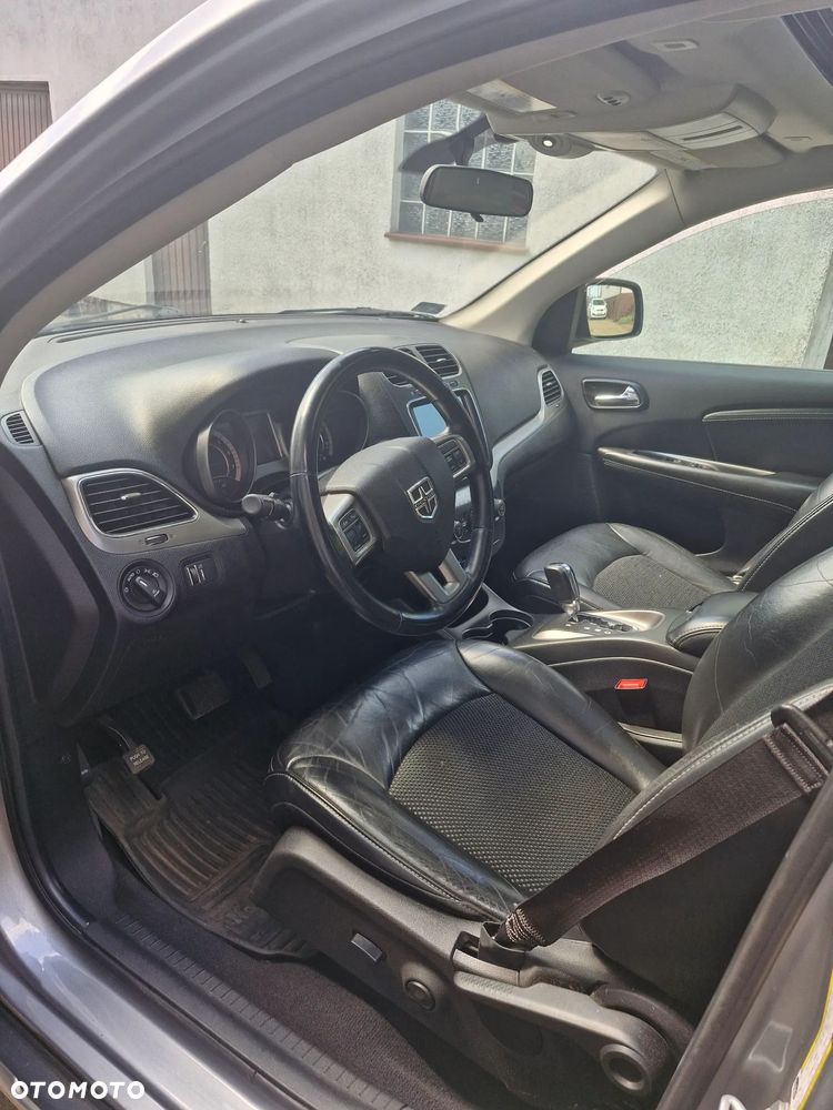 Dodge Journey - 11