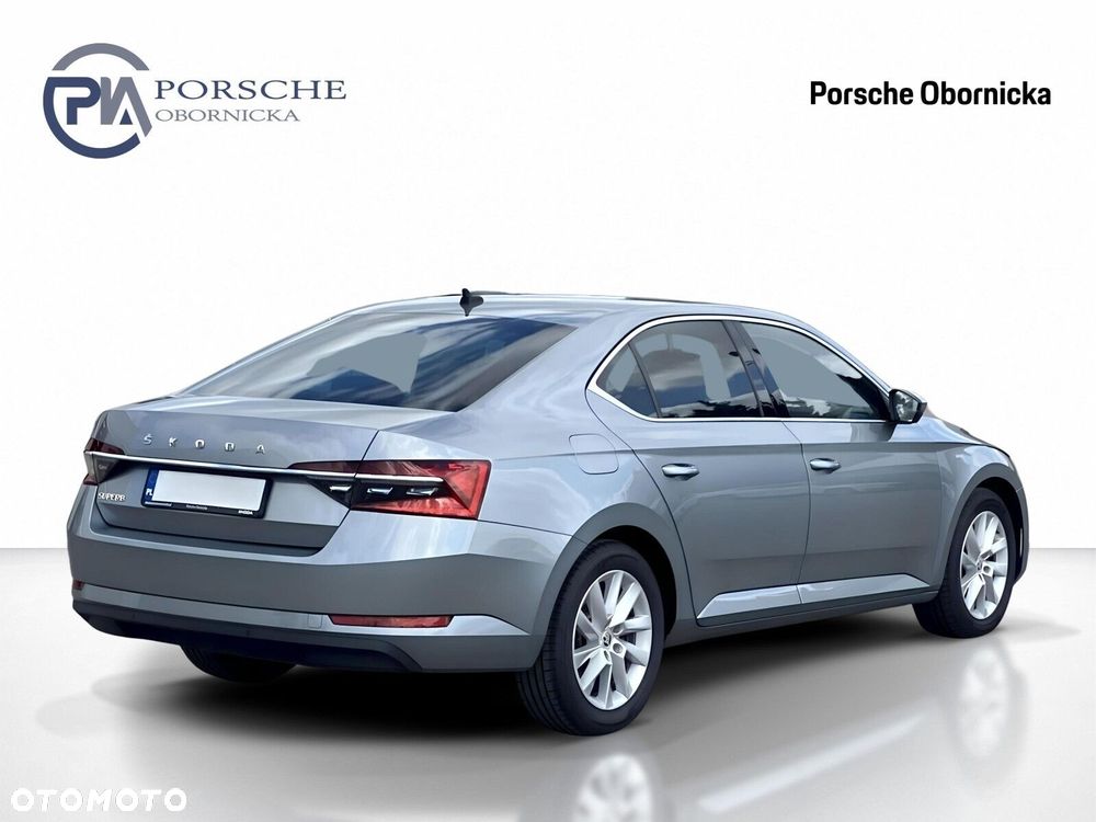 Skoda Superb 2.0 TDI SCR Ambition DSG - 3