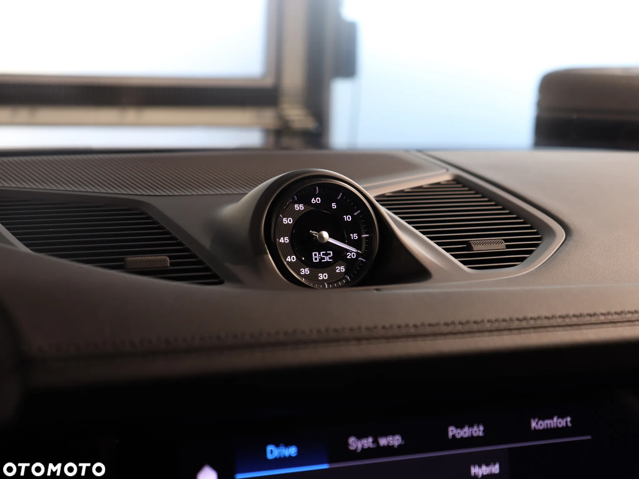 Porsche Cayenne S E-Hybrid PHEV - 24