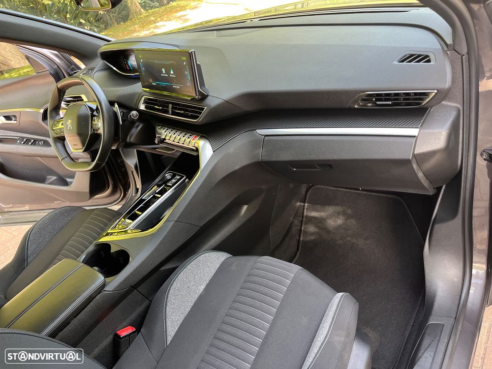 Peugeot 3008 1.6 Hybrid Active Pack e-EAT8 - 31