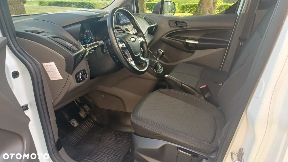 Ford Transit Connect  L2 Długi 3 osobowy - 14