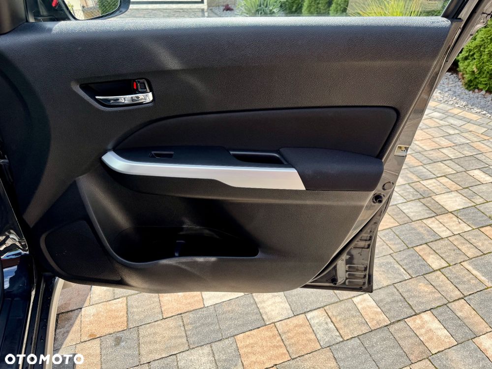 Suzuki Vitara 1.6 DDiS (4x2) Comfort - 24