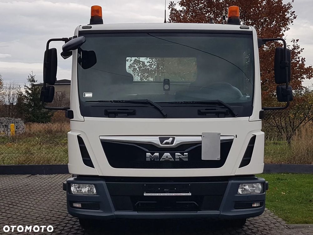 MAN TGL 12.220 HAKOWIEC 4x2 KLIMA HAKOWIEC DO KONTENERÓW - 21