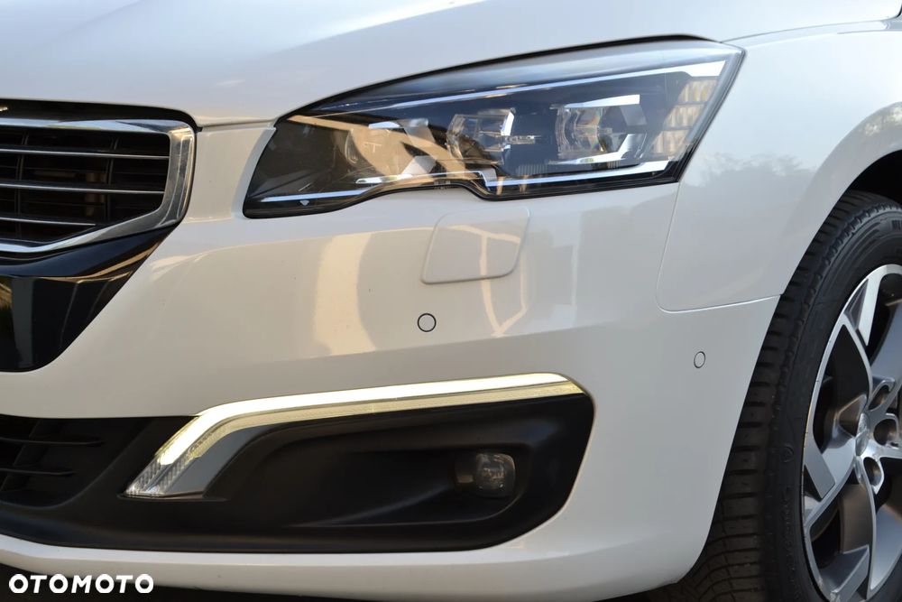 Peugeot 508 BlueHDi FAP 180 Automatik Stop&Start Allure - 40