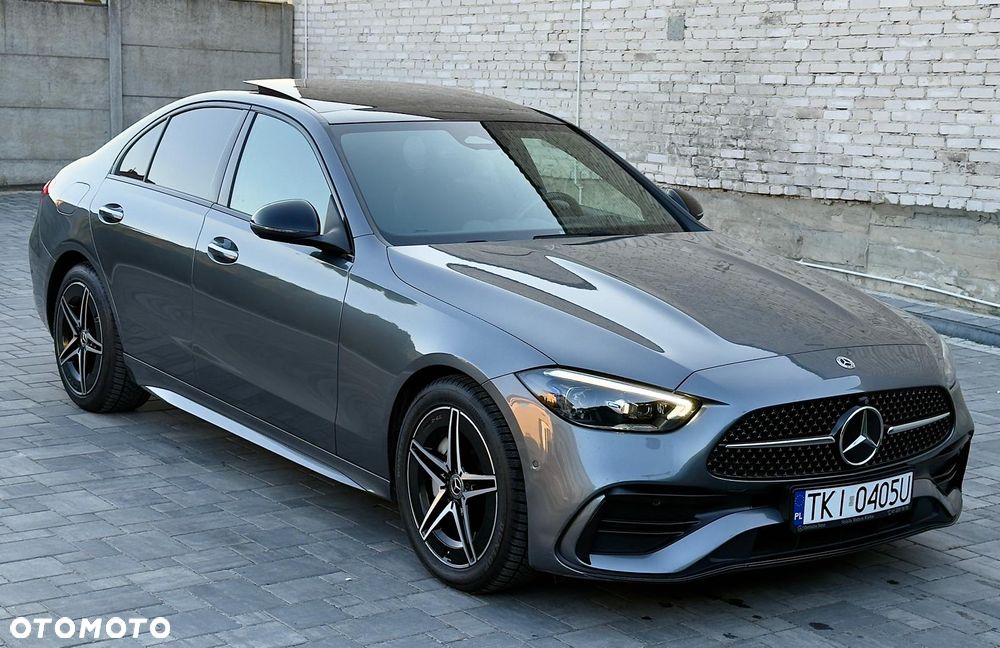 Mercedes-Benz Klasa C ver-300-de-phev-4--matic-amg - 36
