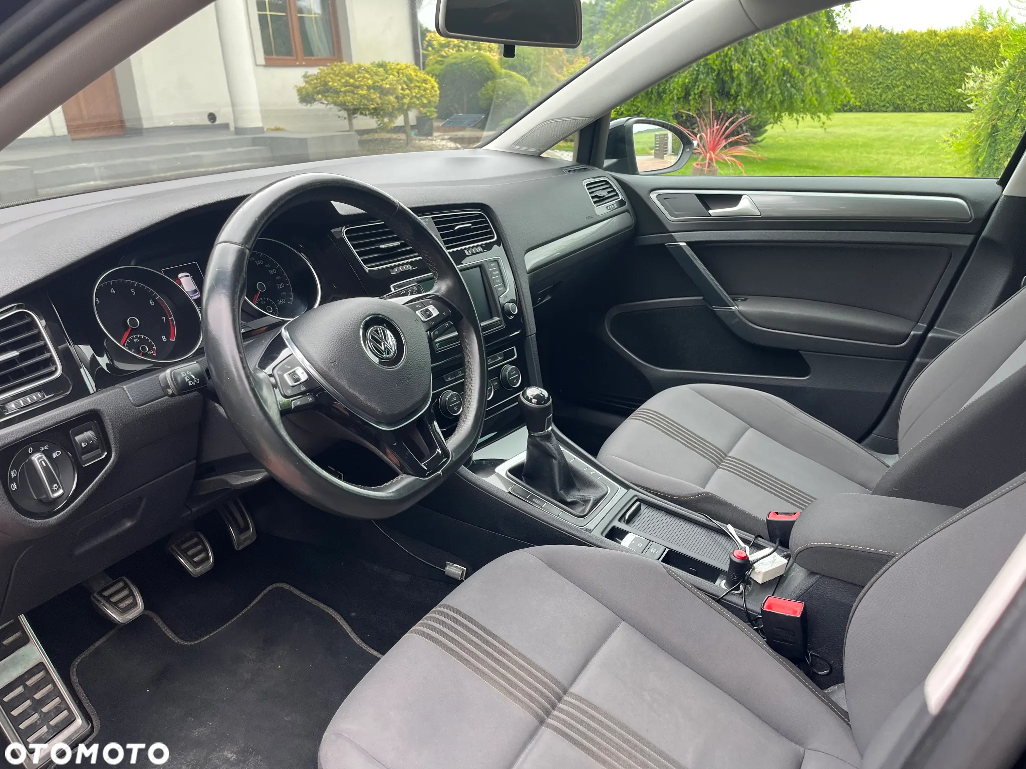 Volkswagen Golf VII 1.2 TSI BMT Trendline EU6 - 12