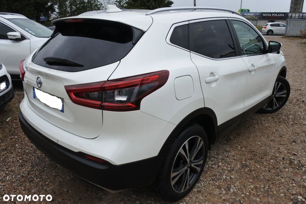 Nissan Qashqai 1.3 DIG-T Tekna - 3