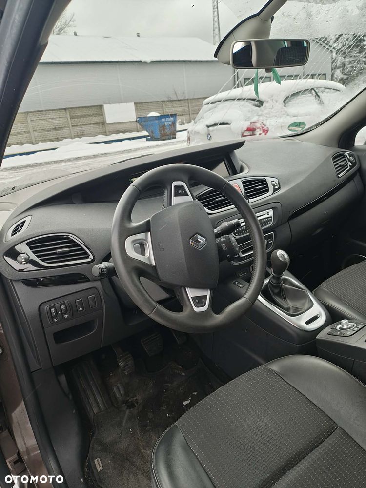 Renault Megane Scenic 1,5 diesel - 3