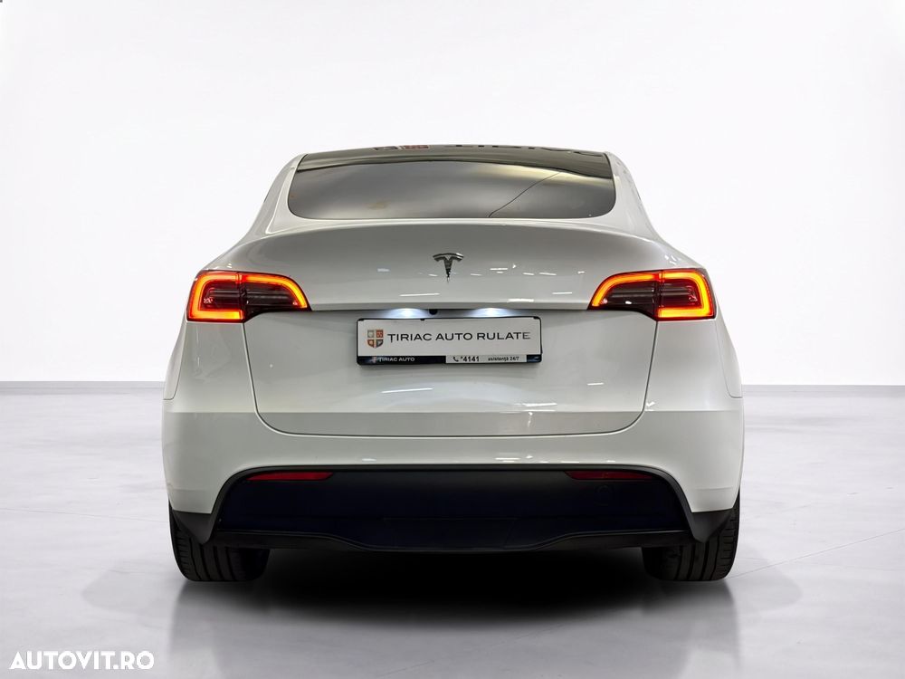 Tesla Model Y RWD - 5