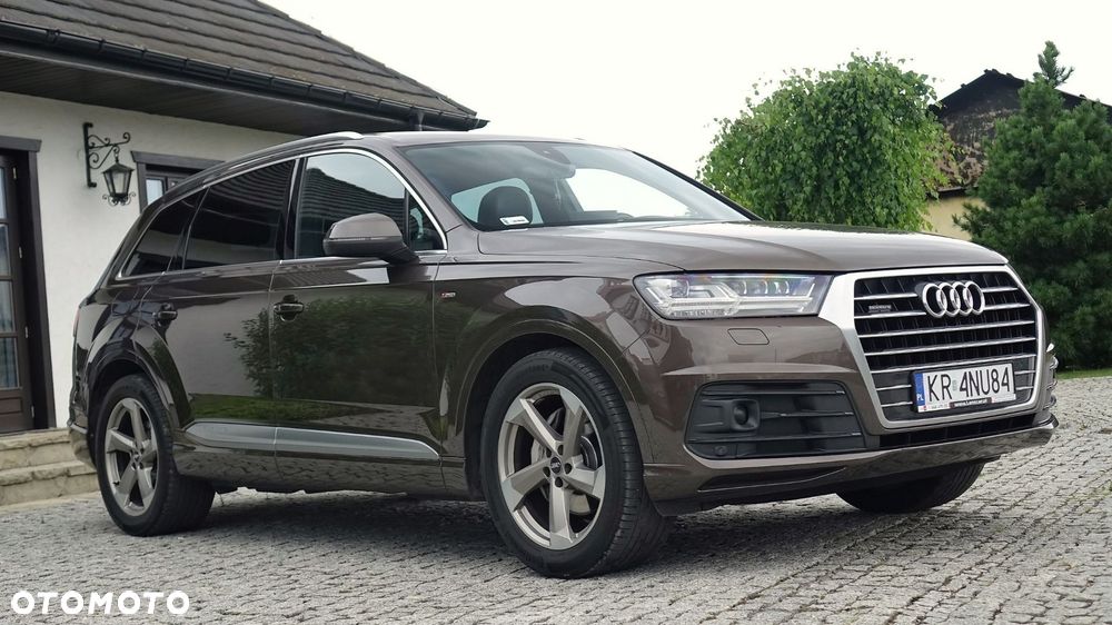 Audi Q7 - 16