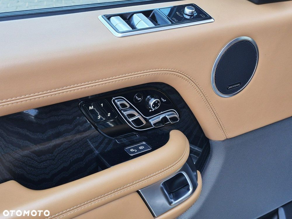 Land Rover Range Rover 4.4SD V8 AB - 18
