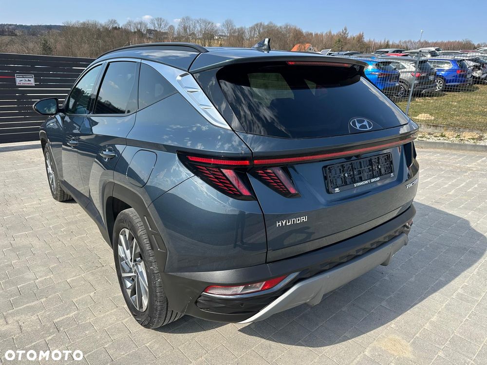 Hyundai Tucson - 4