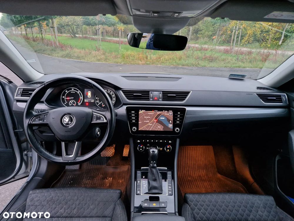 Skoda Superb 2.0 TDI SCR Style DSG - 7