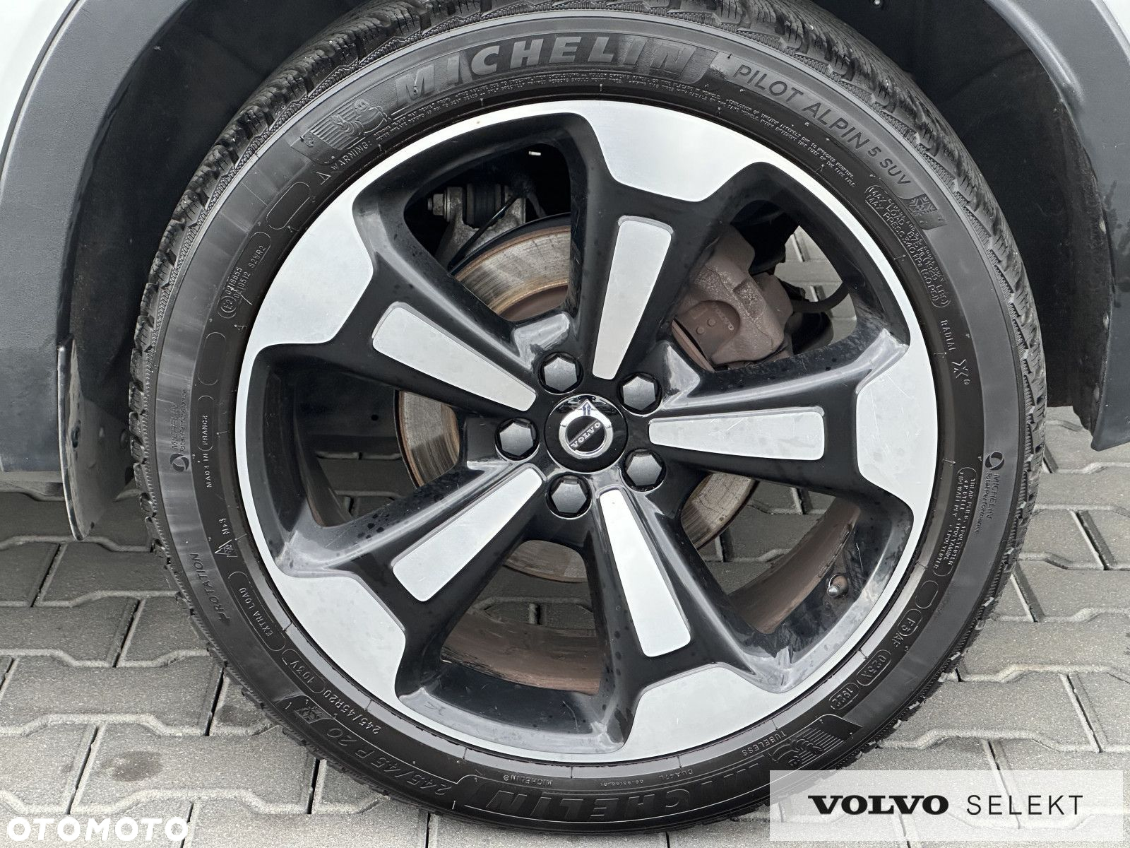 Volvo XC 40 - 16