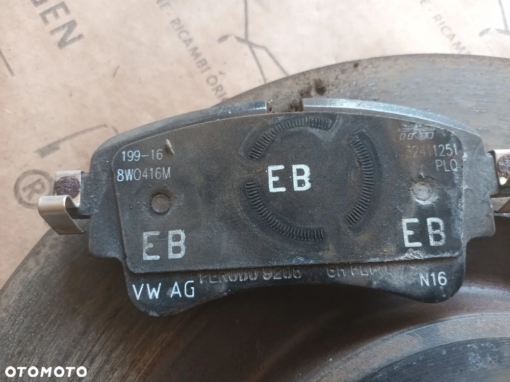 Audi A4 B9 8W komplet Tarcze Hamulcowe klocki tył 8W0615601K 330mm 72KM - 4