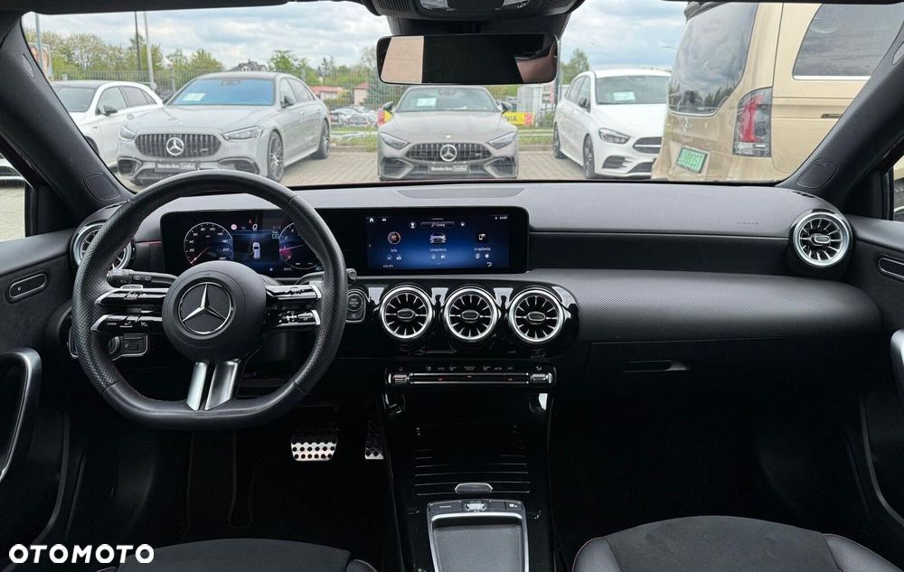 Mercedes-Benz Klasa A 200 AMG Line 7G-DCT - 11