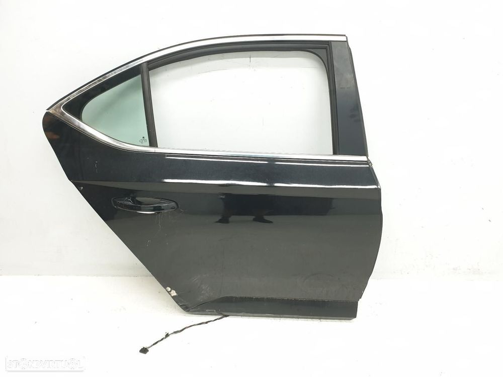 PORTA TRASEIRA DIREITA SKODA SUPERB BERLINA 3V3 - 1